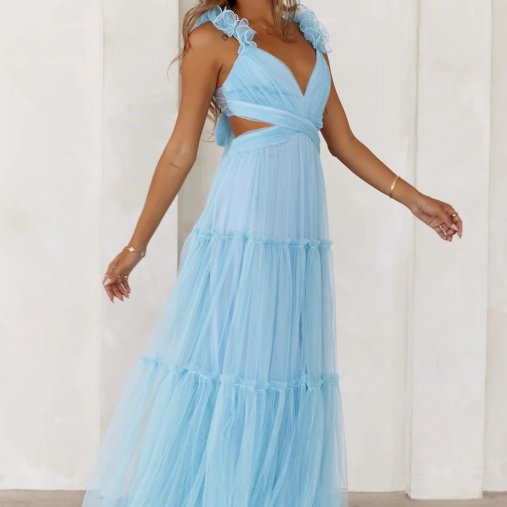 Elegant Blue Sleeveless Maxi Dress